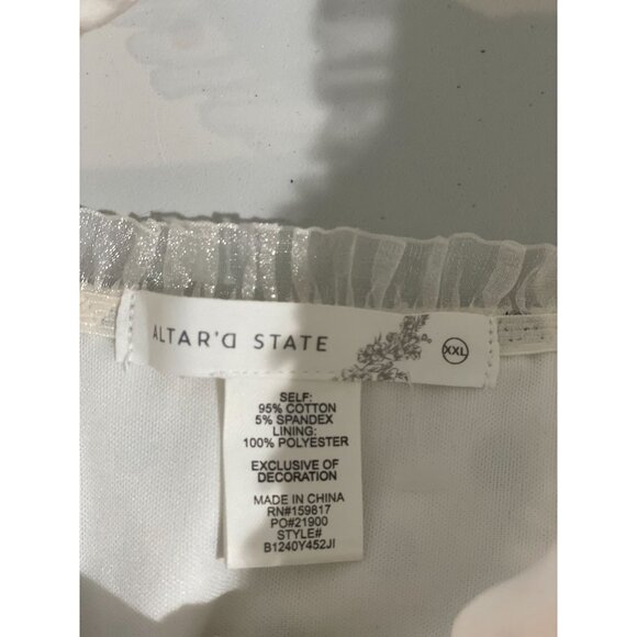 Altard State White & Navy Polka Dot Crop Top With Lace Trim Size XXL - Picture 8 of 11